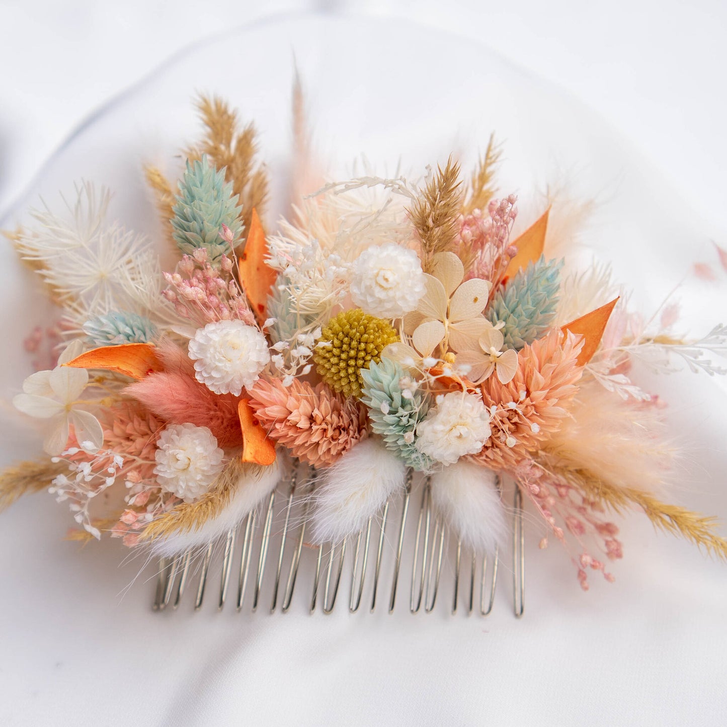 Dried Flower Head Comb, Bridal Floral Hair Decoration