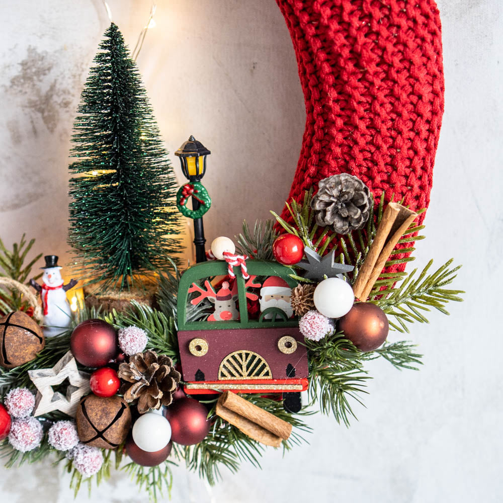 Santa is Coming to Town | Christmas Wreath