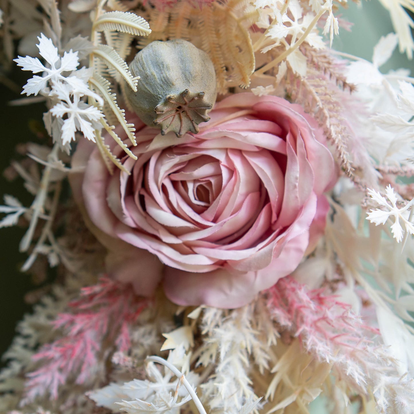 HANNAH | Boho wreath with pampas grass and roses