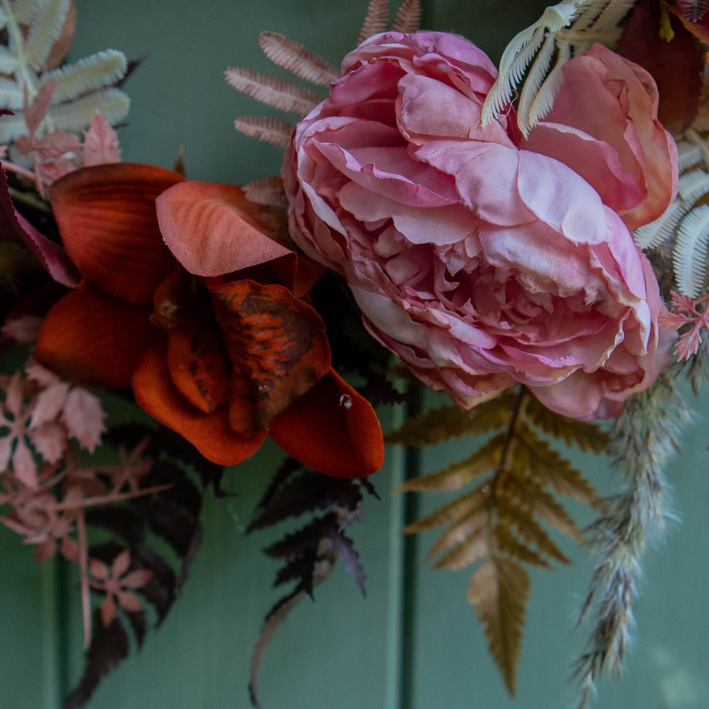 KYRA |  Small Autumn wreath with peonies & pumpkin