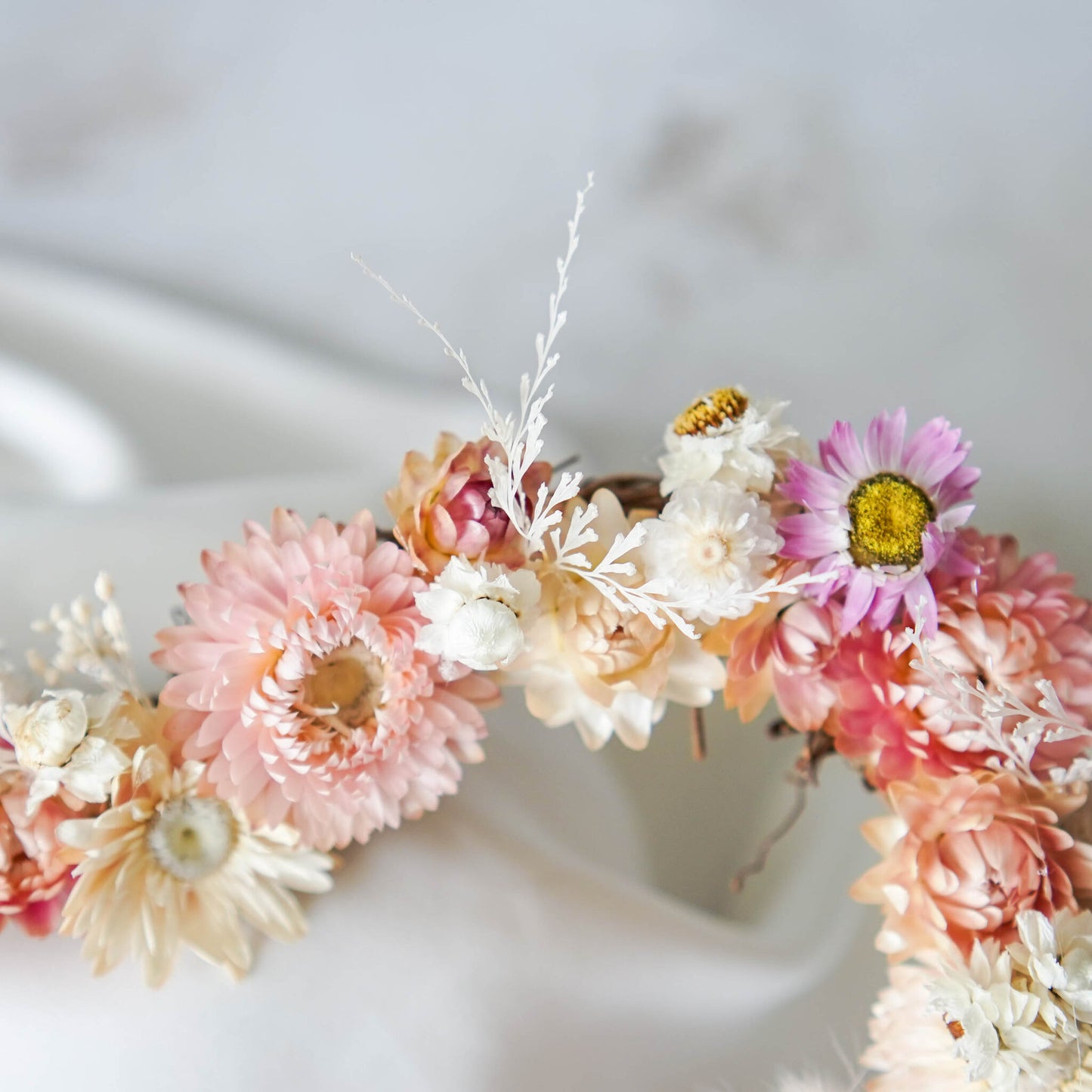 VALERIE | Heart Wreath, Dried Flowers, Rustic Decoration