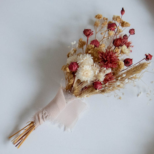 Wedding boutonniere for men | Dried flower buttonhole | Flower boutonniere pin