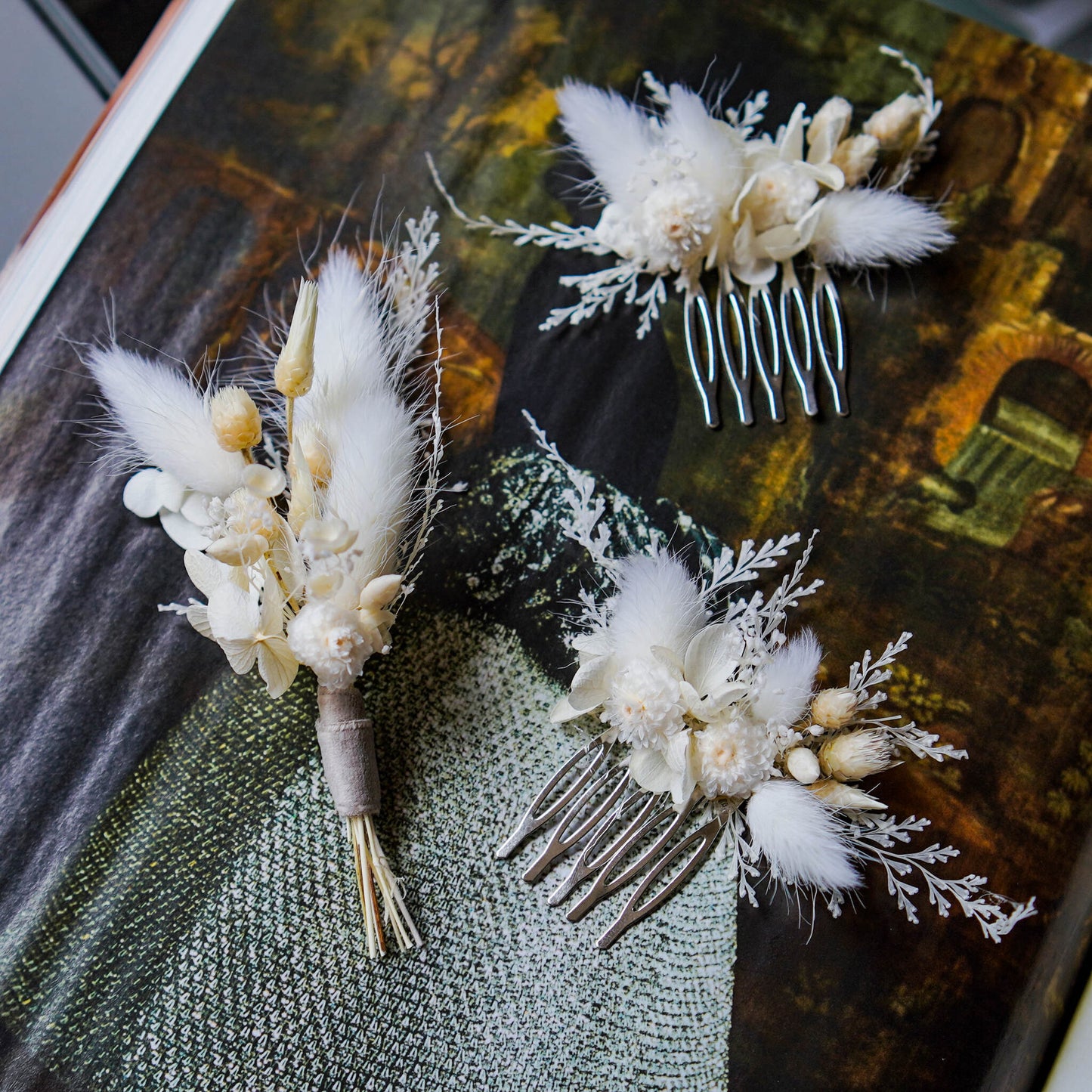 Wedding set | Dried Flower Buttonhole, 2 Mini Hair combs